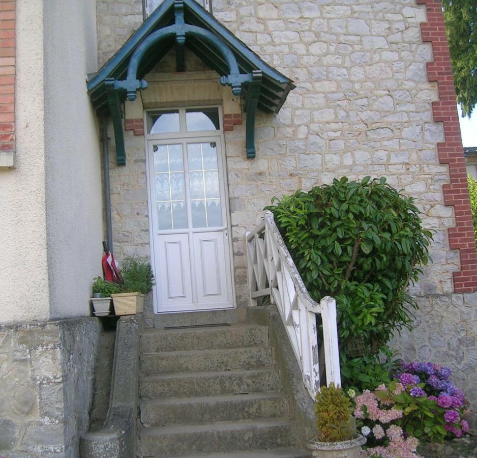 Studette Villa Odette Bagnoles de l'Orne Normandie Buitenkant foto
